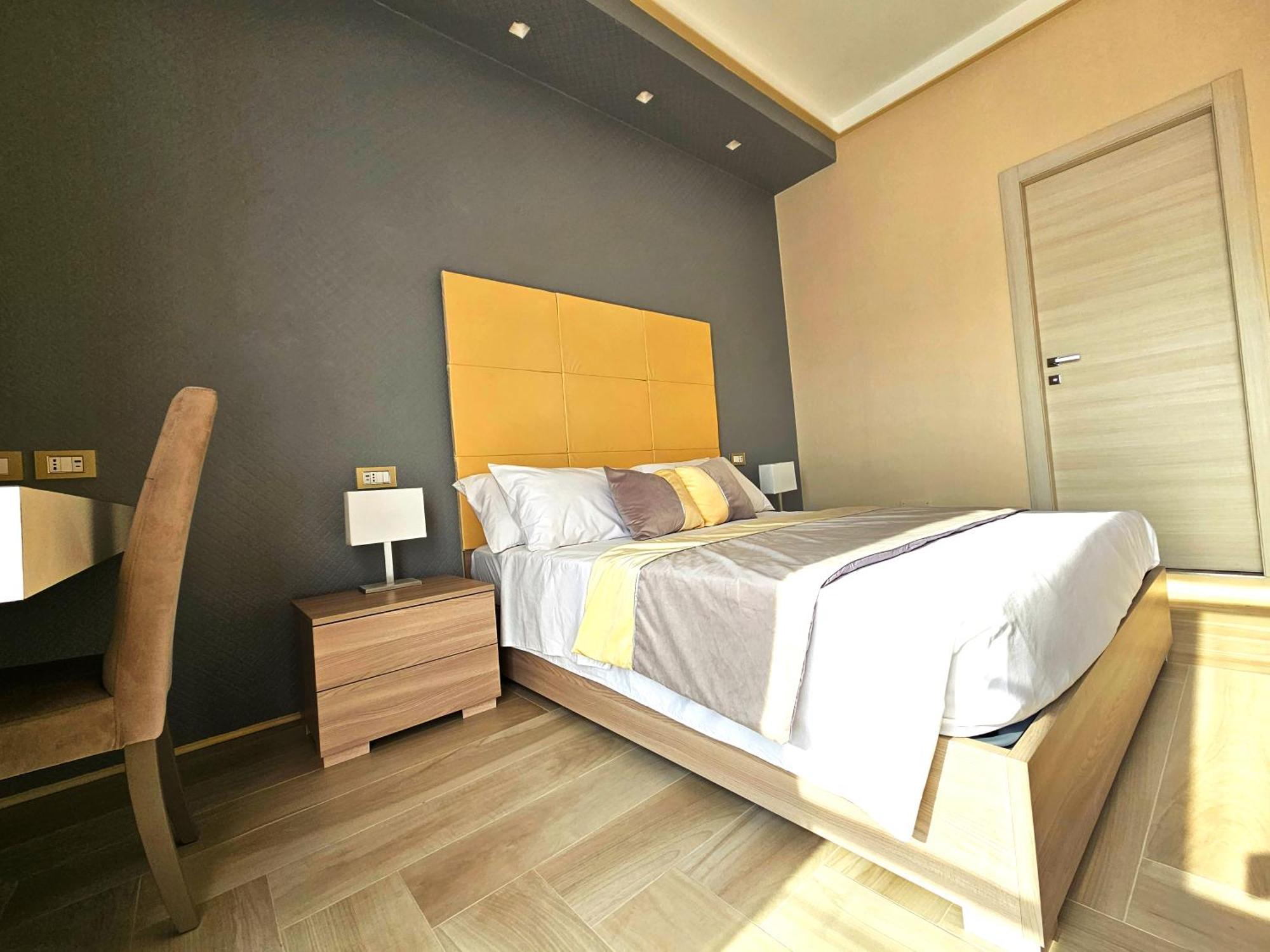 Astoria Boutique Suites Lecce Zewnętrze zdjęcie