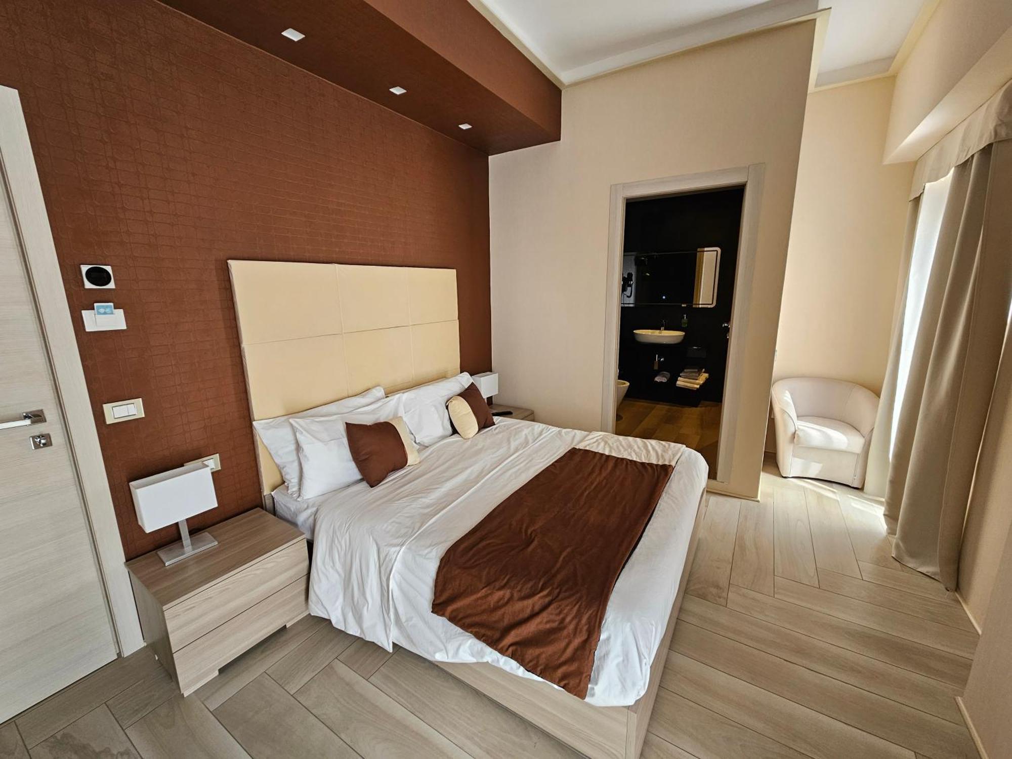 Astoria Boutique Suites Lecce Zewnętrze zdjęcie